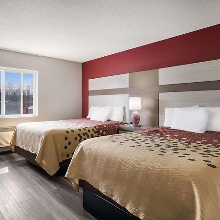 Econo Lodge Inn & Suites Канандейгуа Экстерьер фото